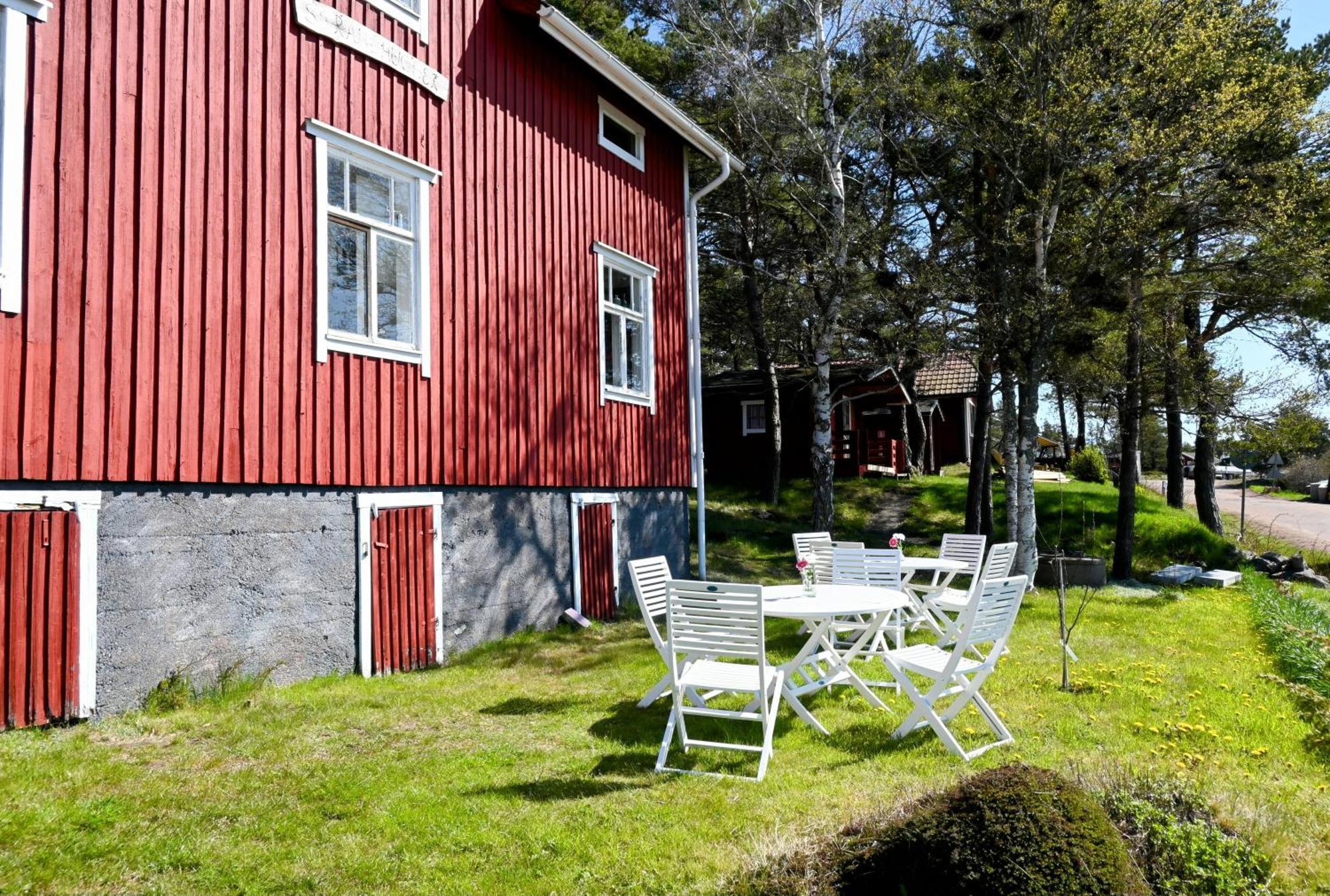 Strandhugget Bnb Sottunga Екстериор снимка